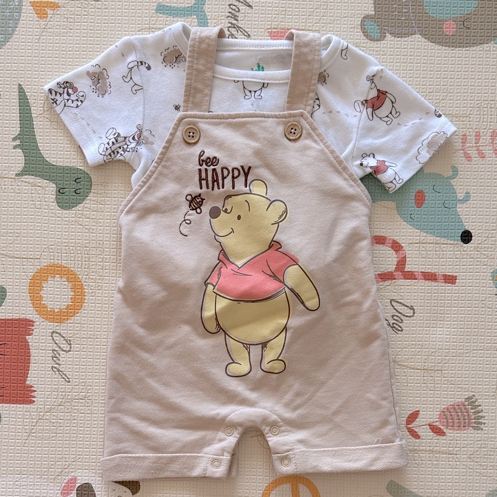 Disney Baby Pooh Bear 2-piece outfit